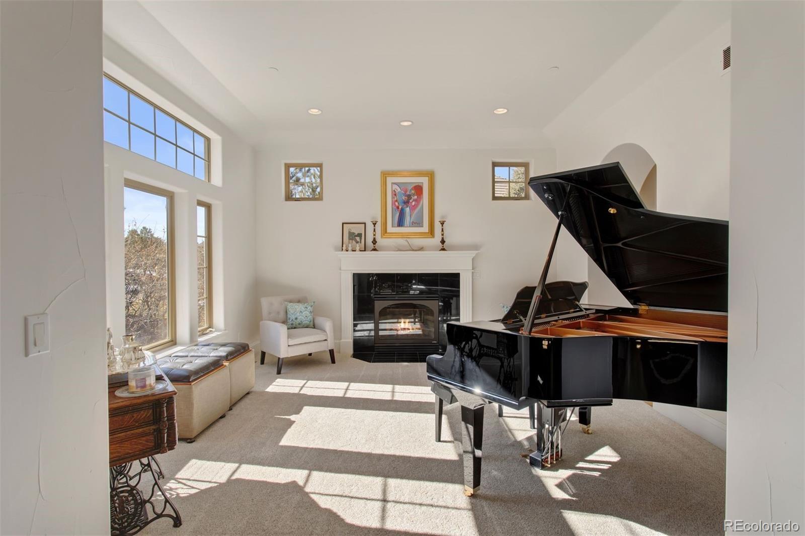 6805 Twisted Oak Drive