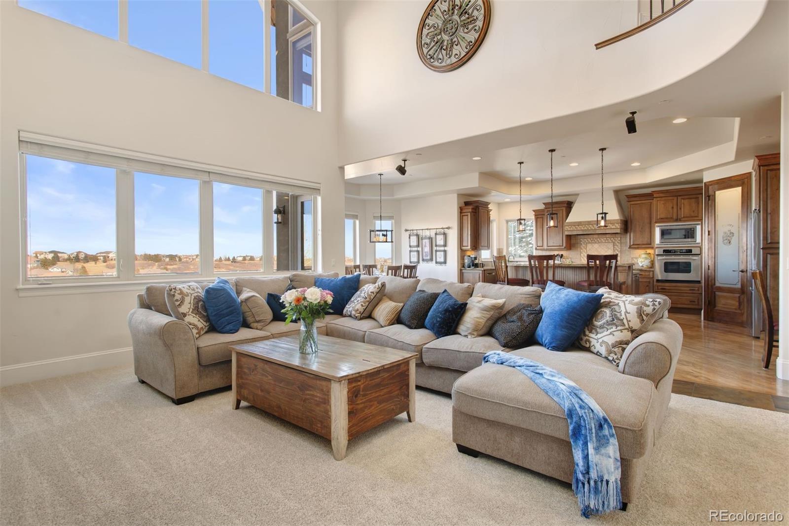 6805 Twisted Oak Drive