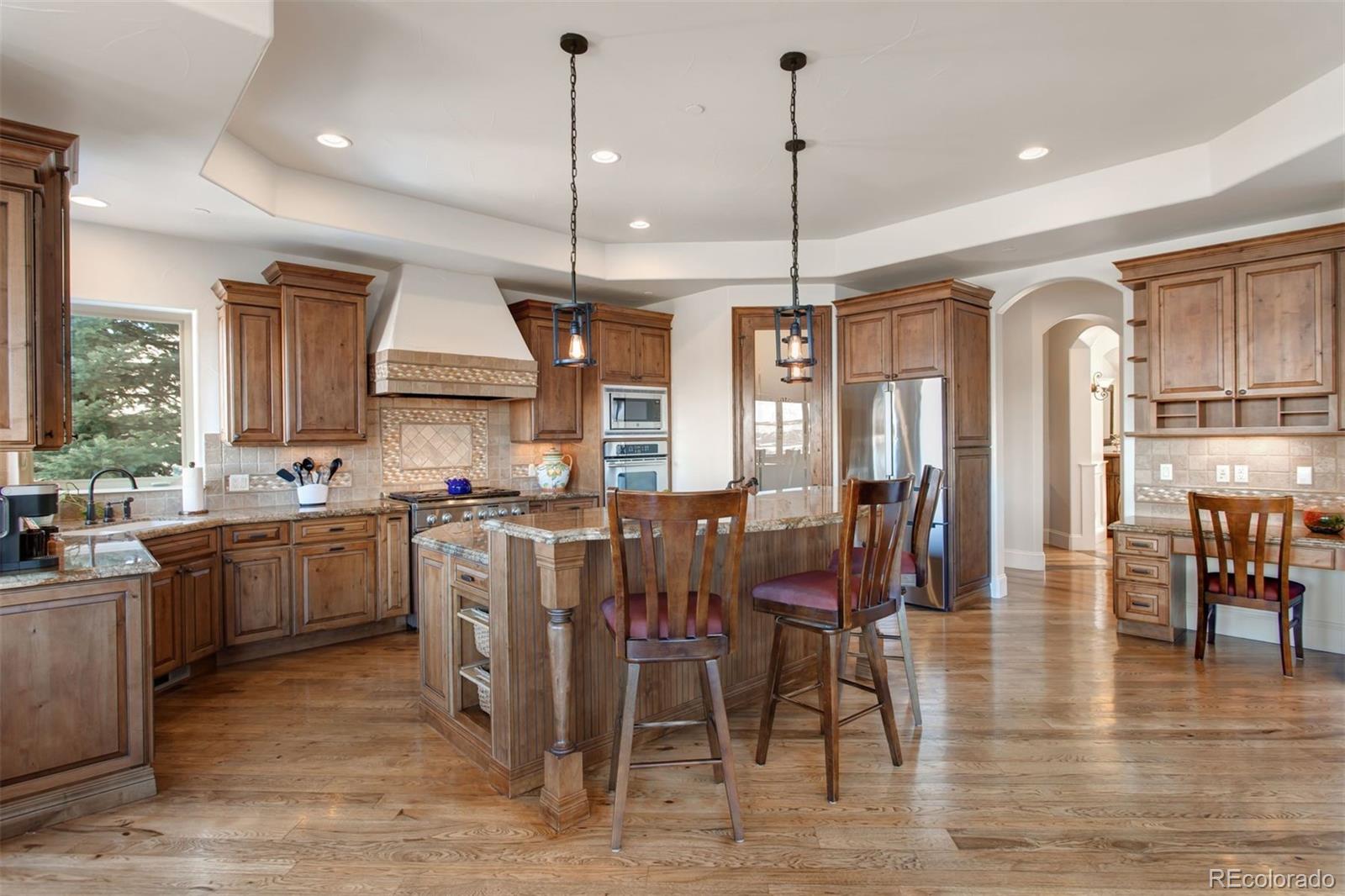 6805 Twisted Oak Drive