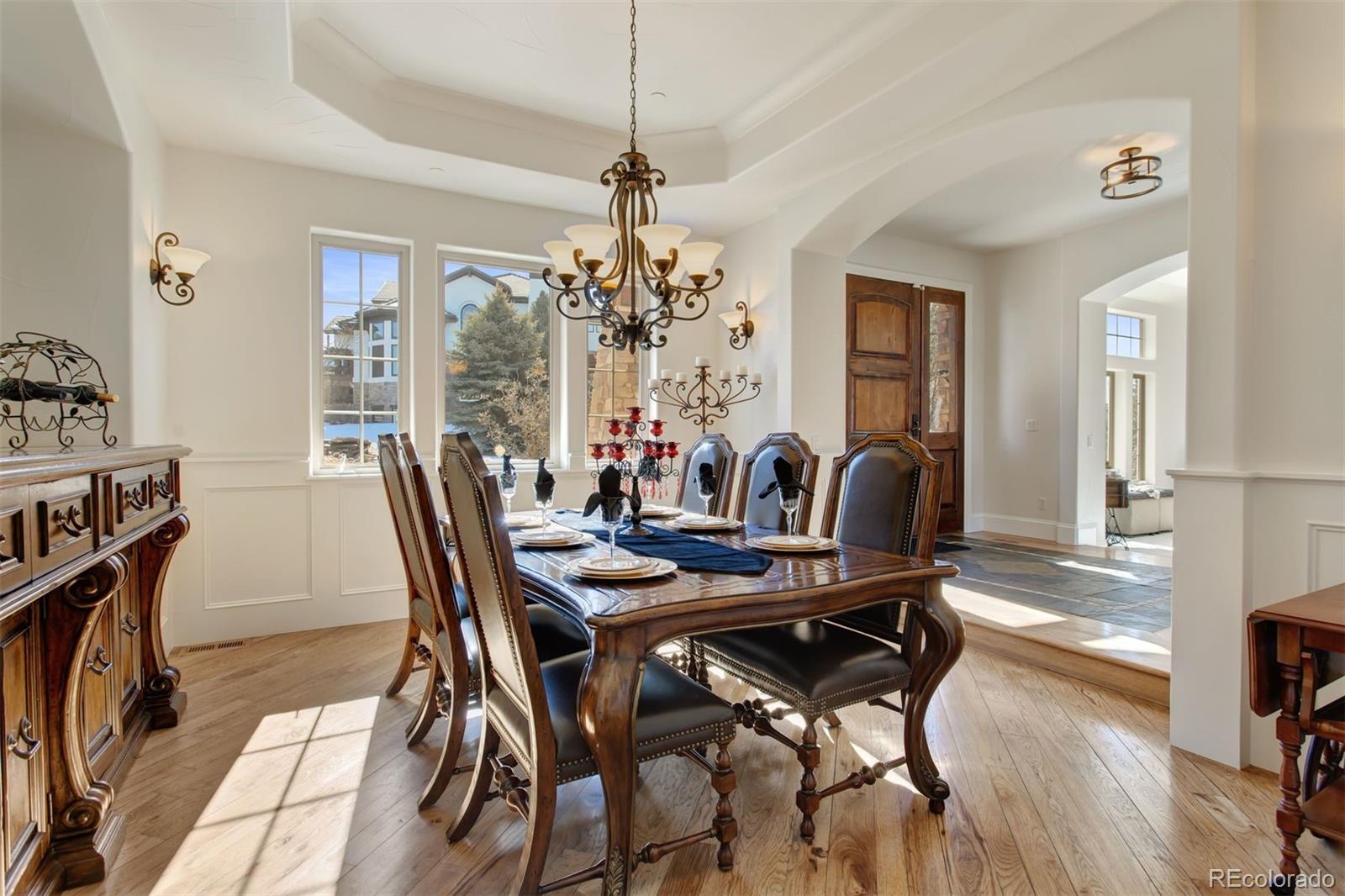 6805 Twisted Oak Drive