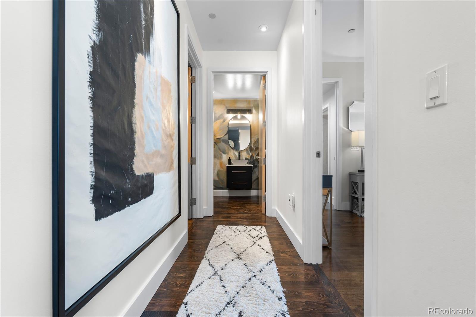 333 S Monroe Street Unit: 211