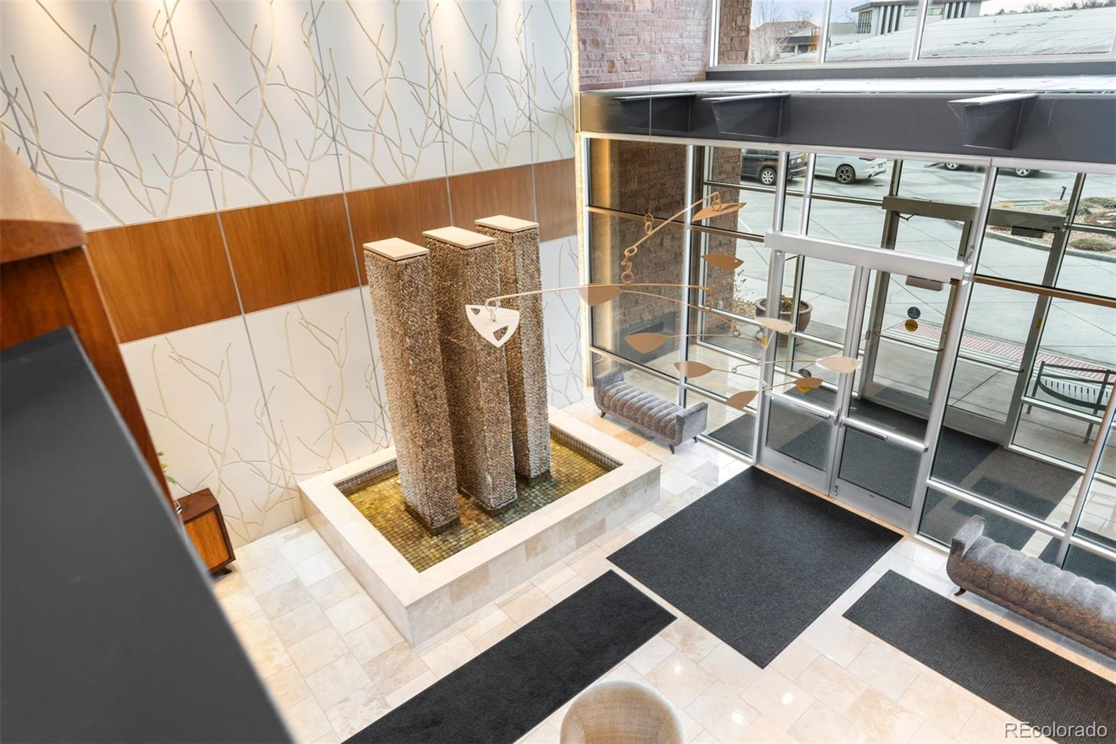 333 S Monroe Street Unit: 211