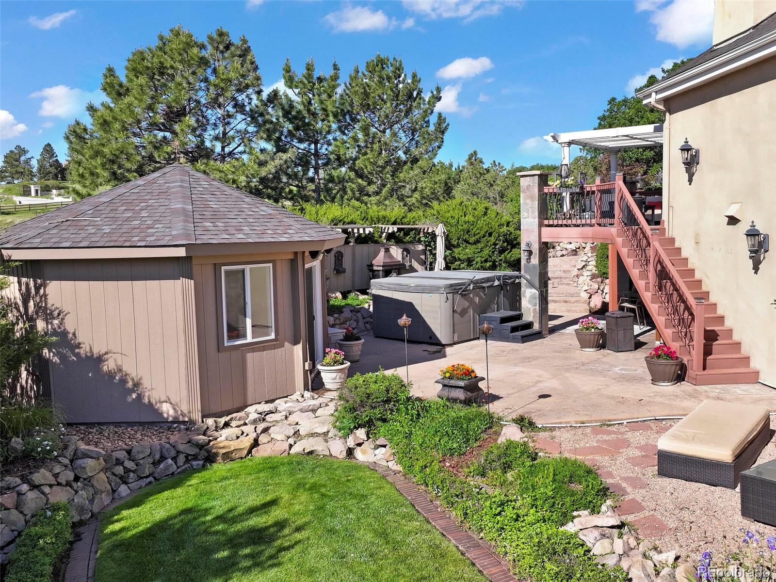 57 E Oak Hills Drive