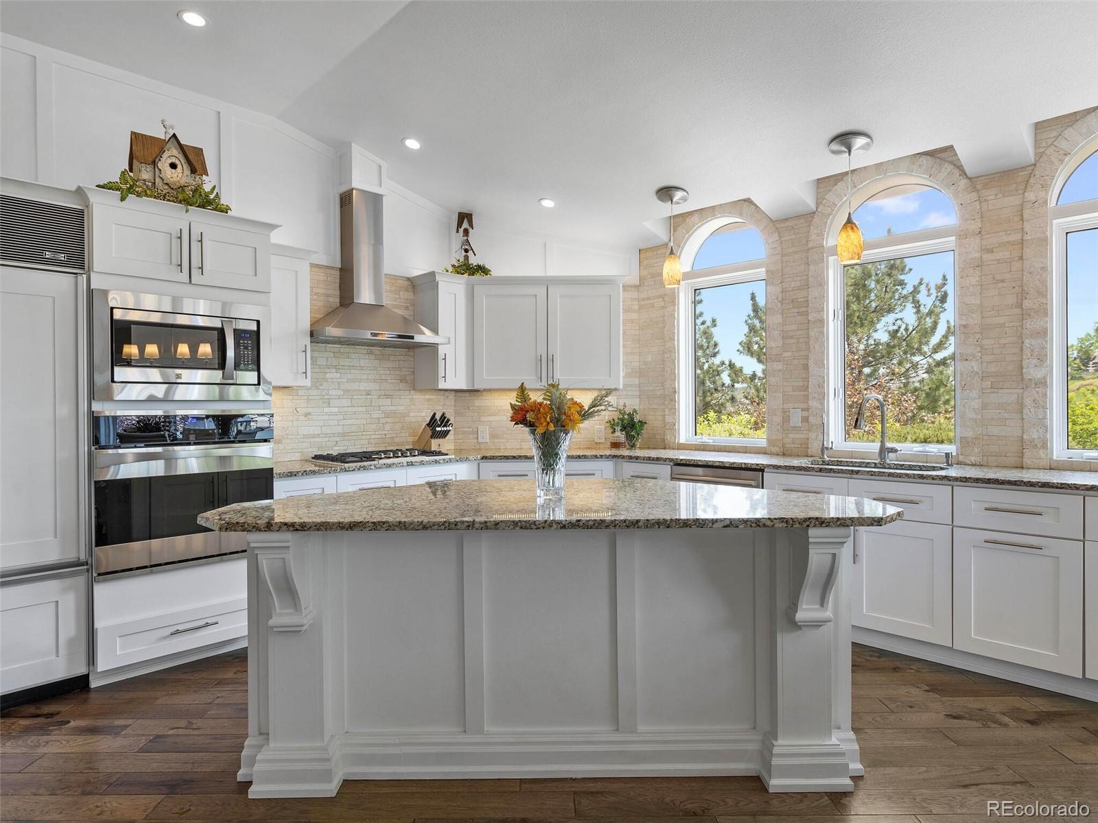 57 E Oak Hills Drive