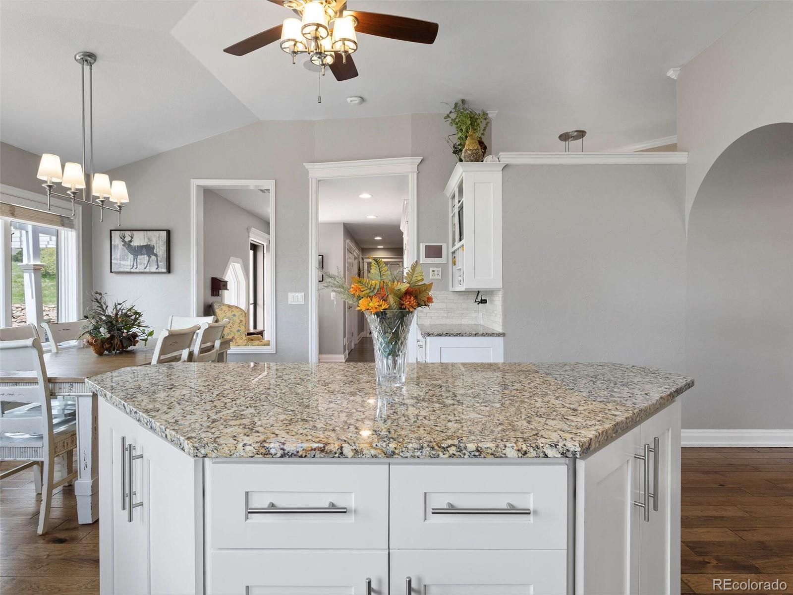 57 E Oak Hills Drive