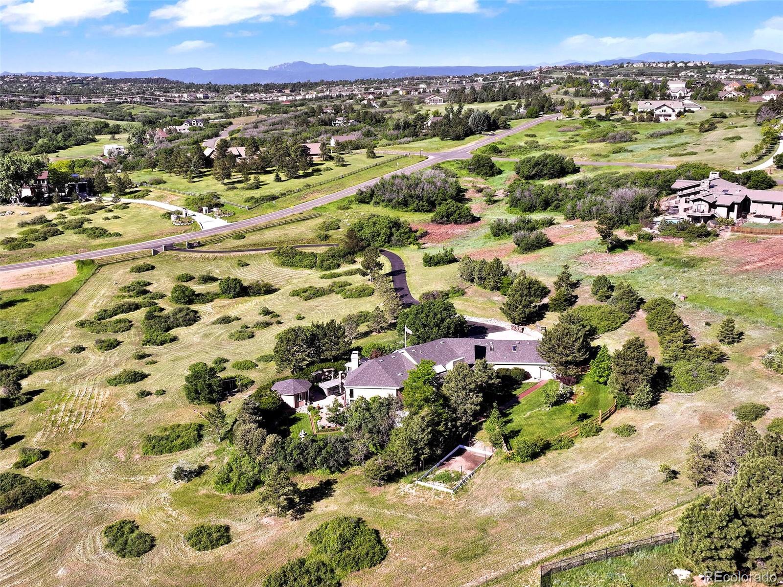 57 E Oak Hills Drive