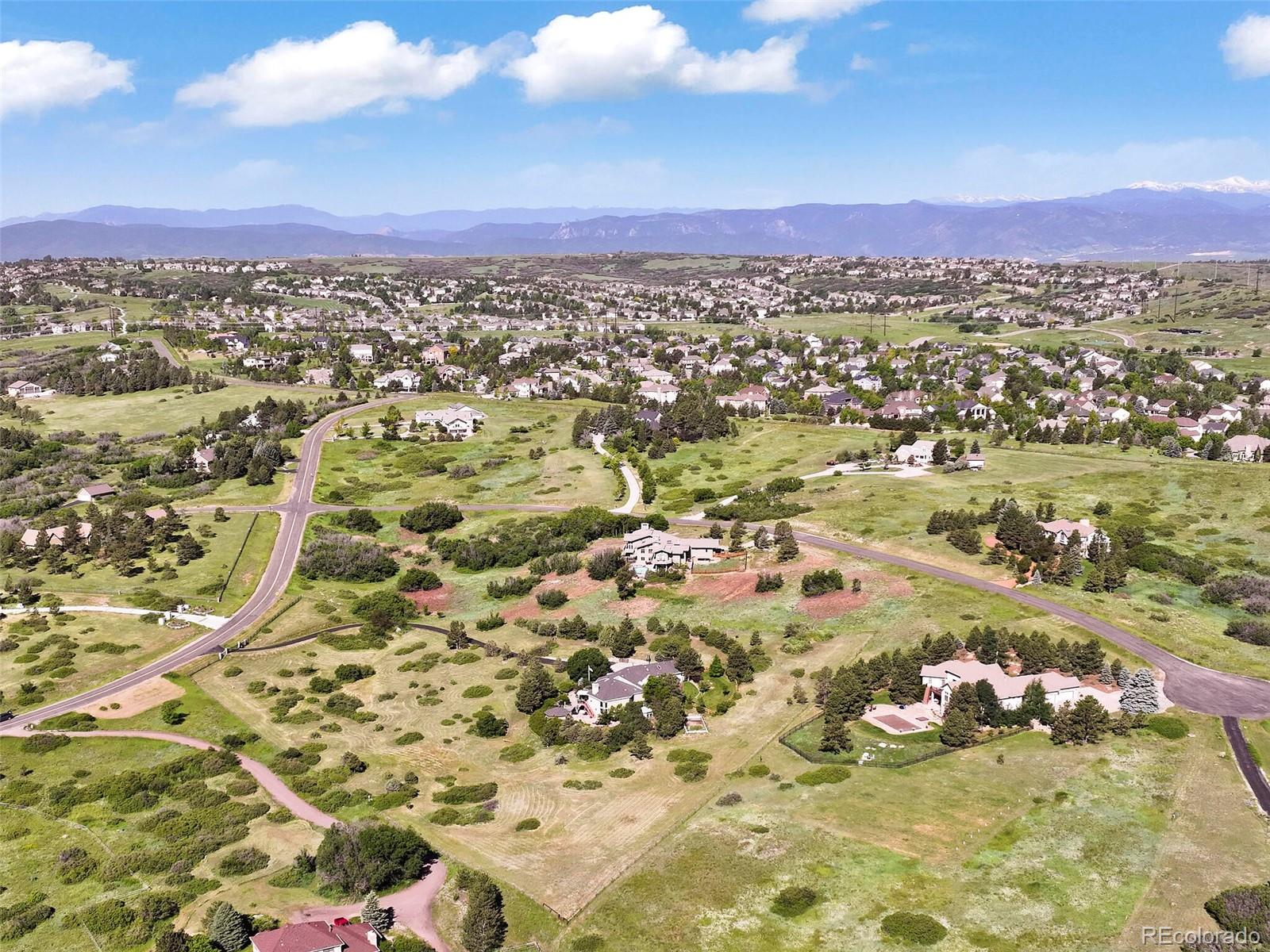 57 E Oak Hills Drive