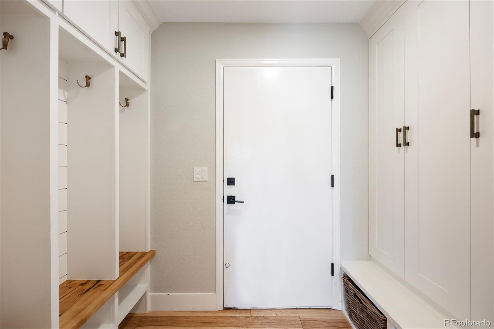 777 Whispering Oak Drive