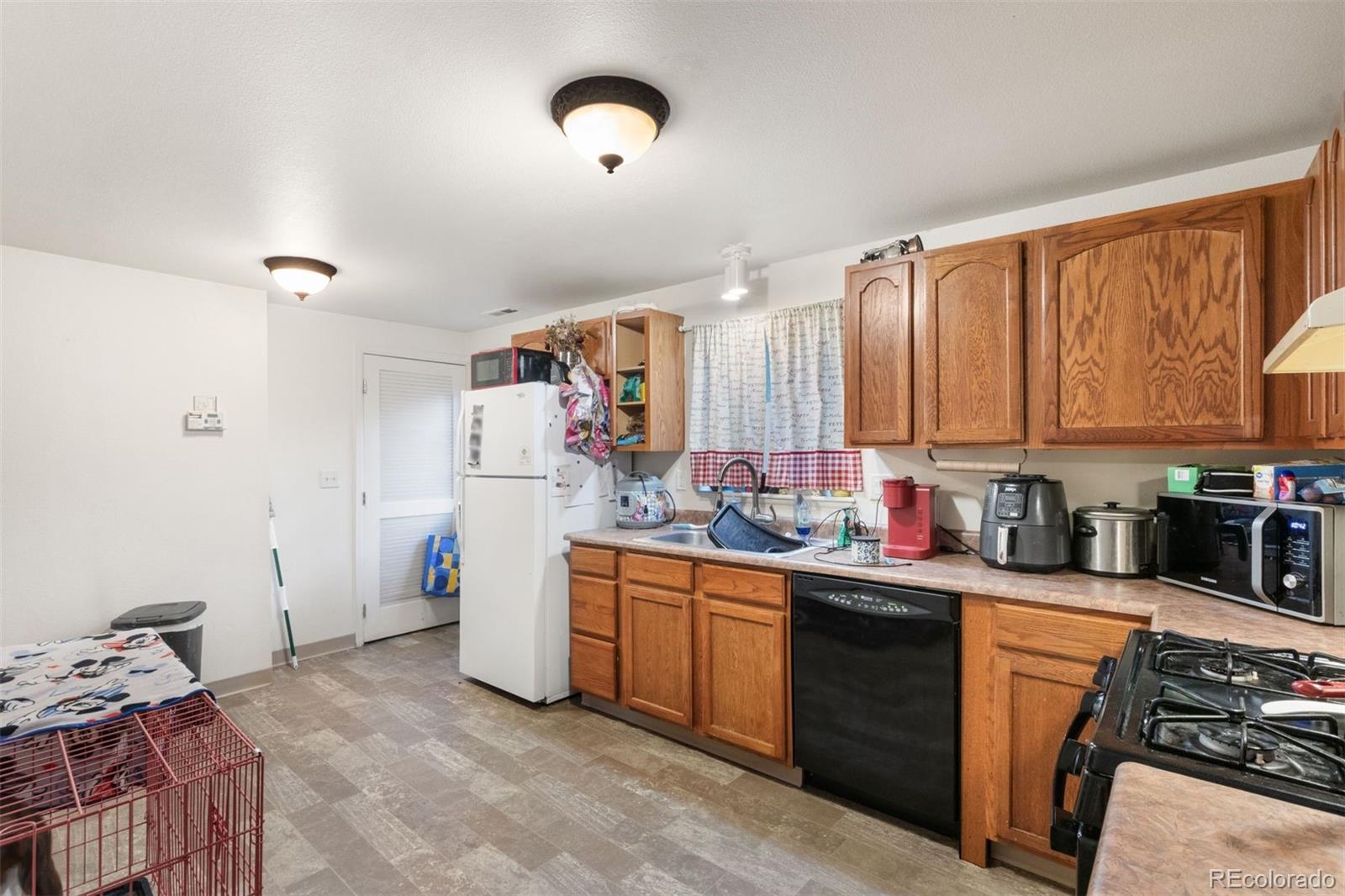 2312 W Platte Avenue