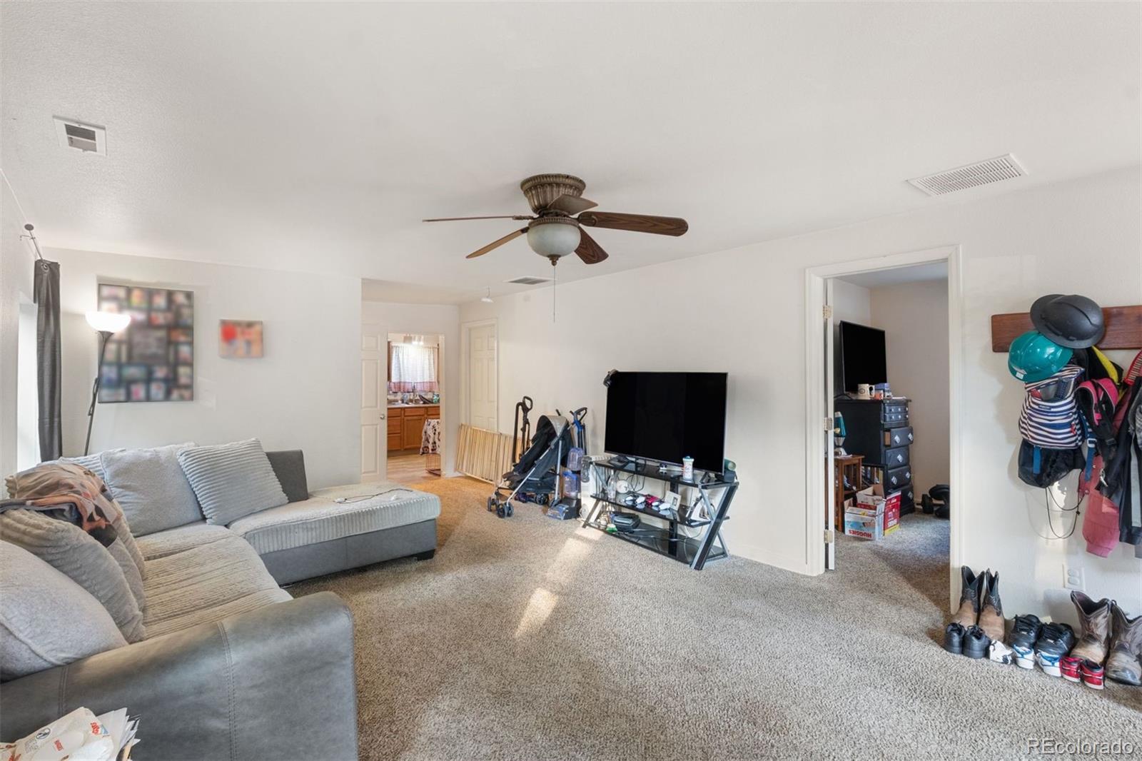 2312 W Platte Avenue