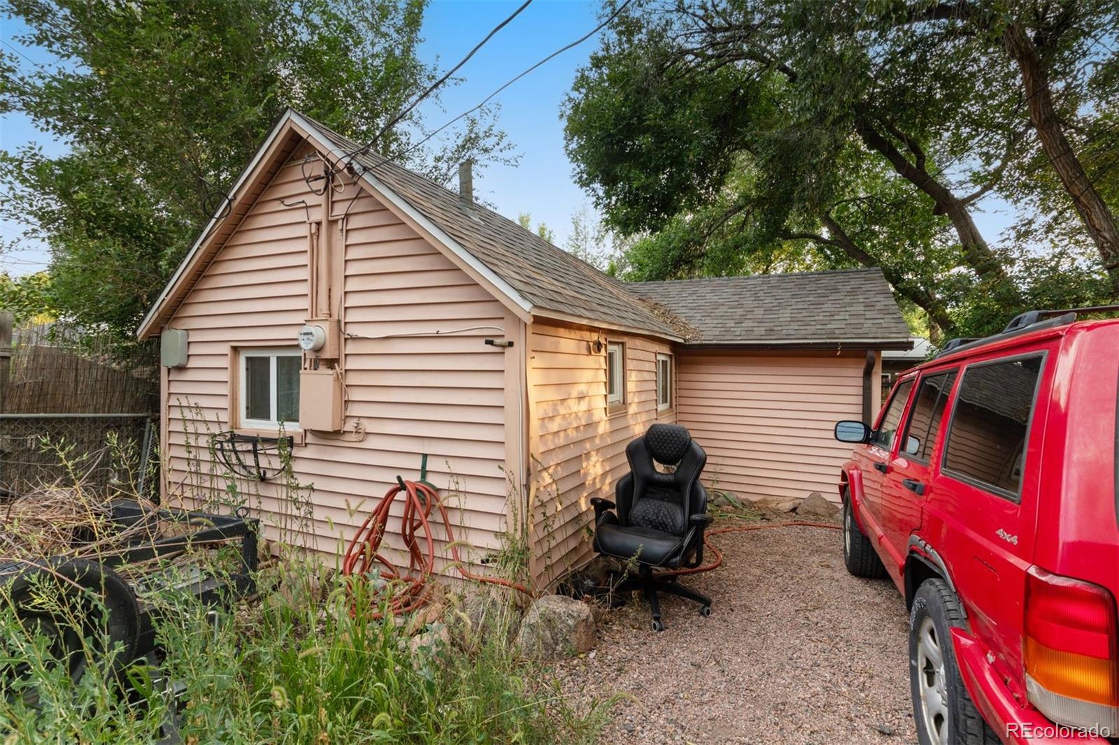 2312 W Platte Avenue