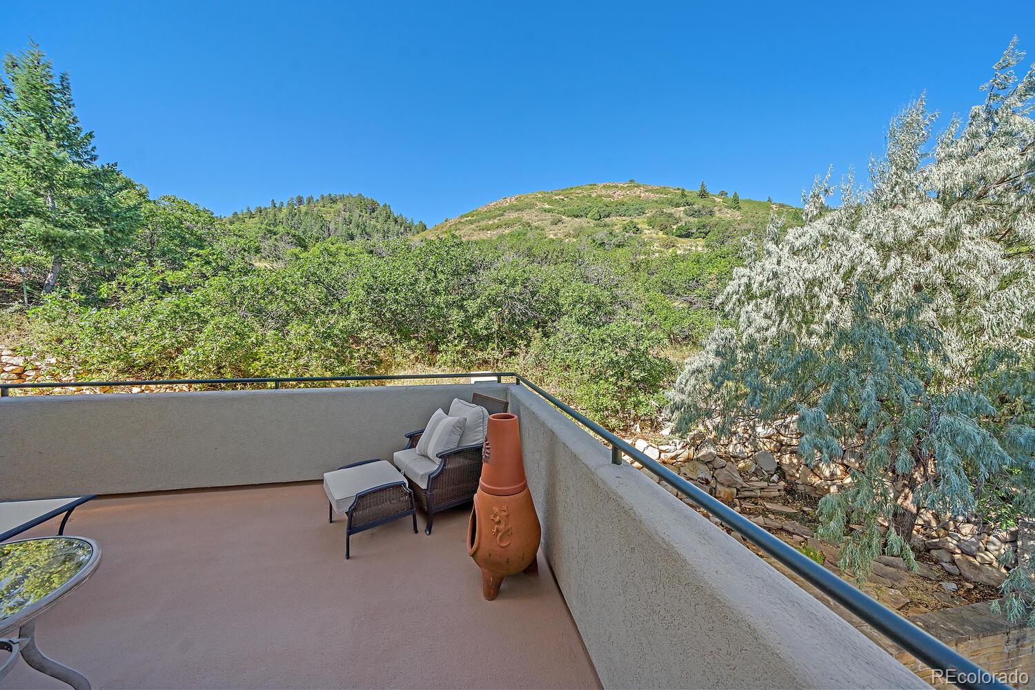 10987 Roxborough Drive