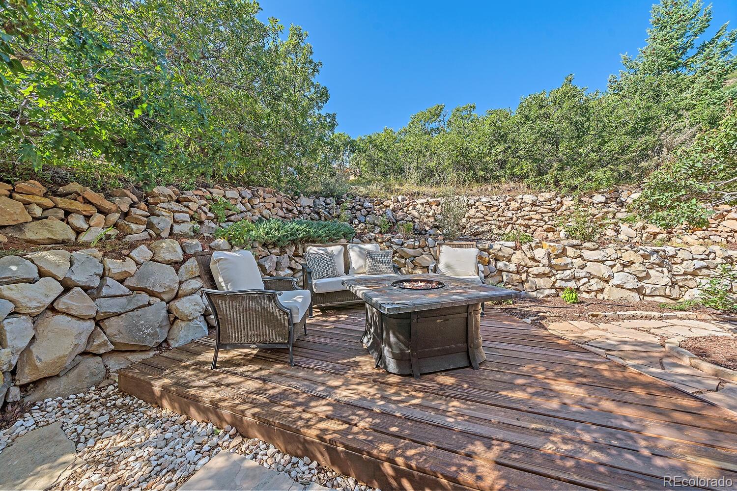 10987 Roxborough Drive