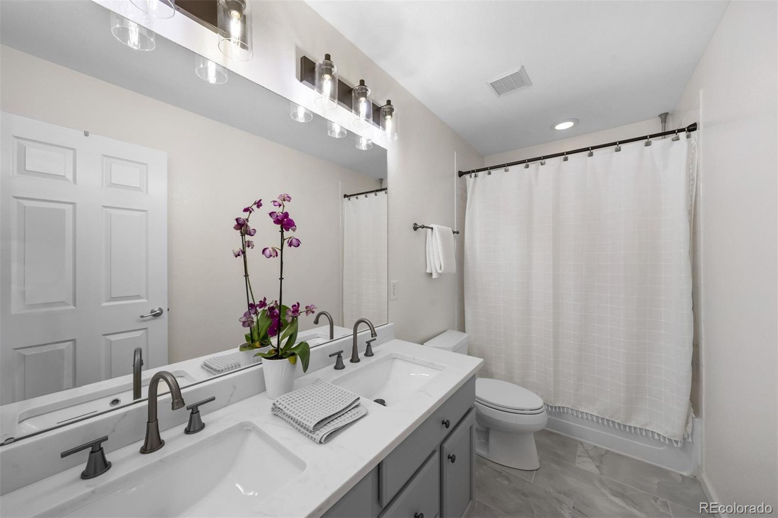 2393 Yosemite Street