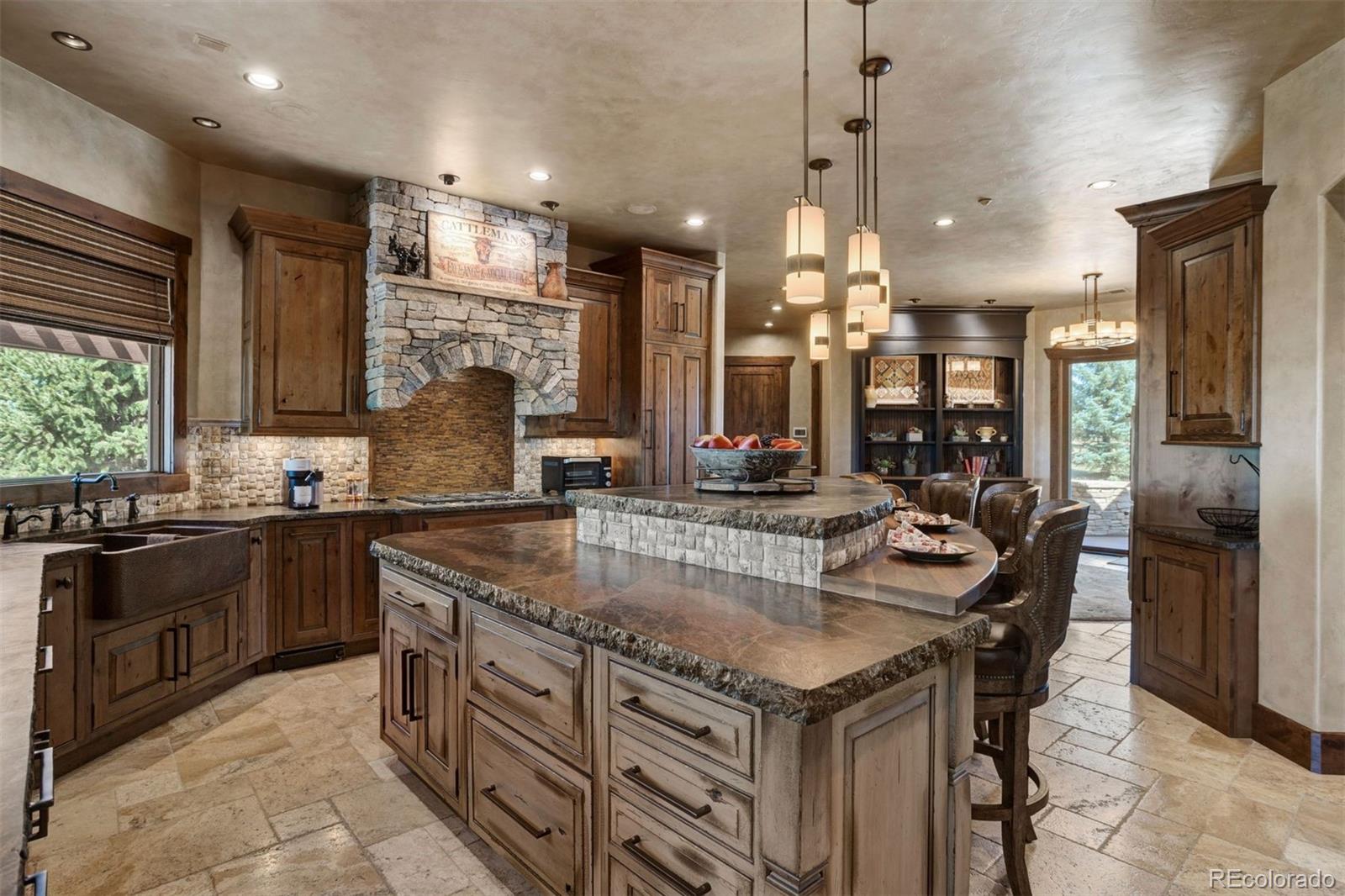 7165 Lemon Gulch Way