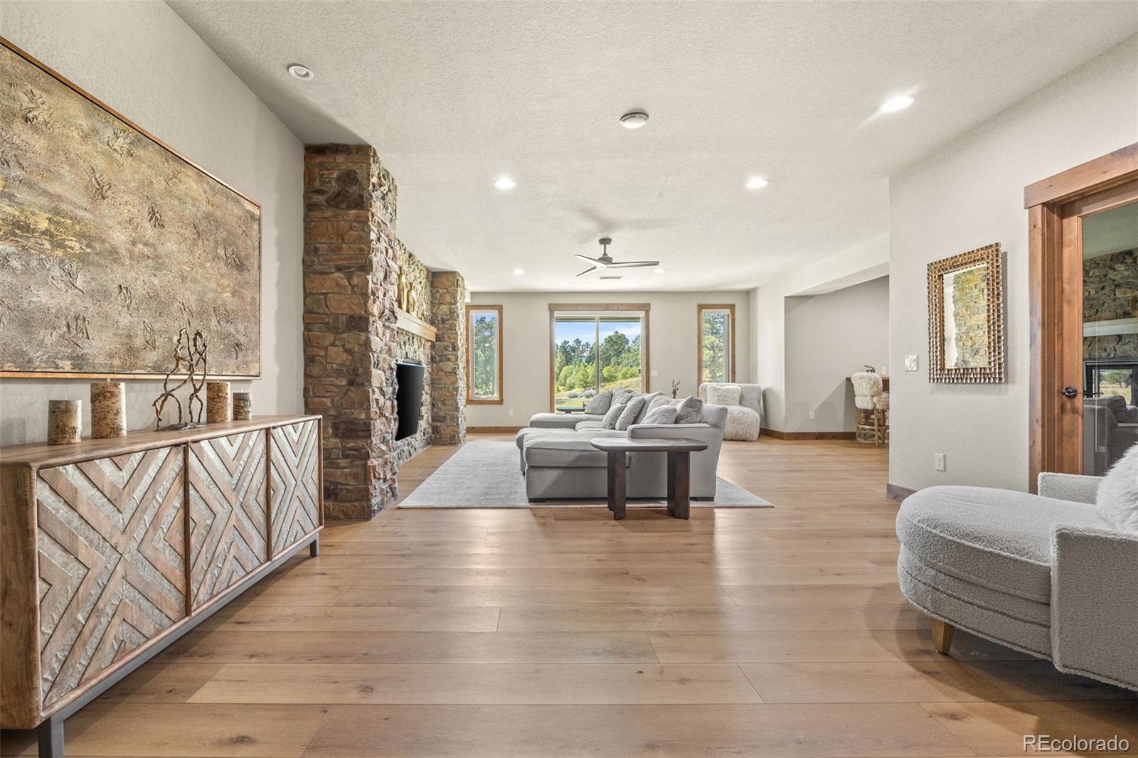 5612 Ponderosa Drive