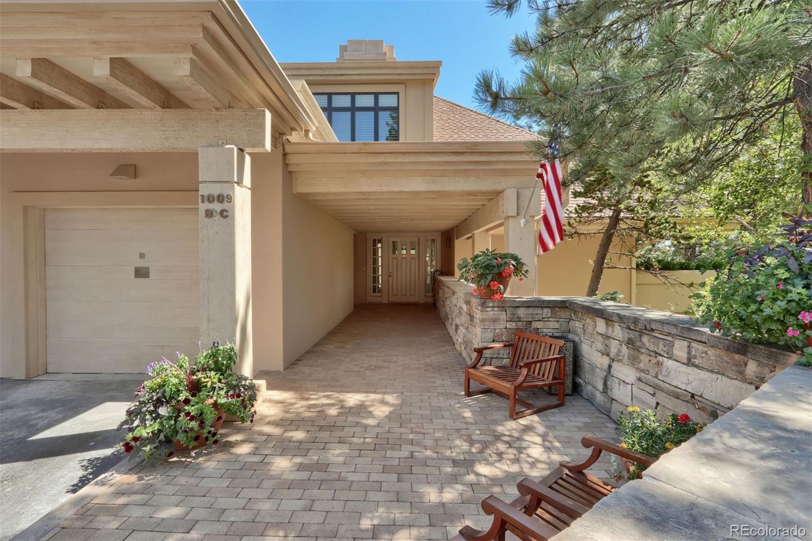 1009 Hummingbird Drive Unit: B2