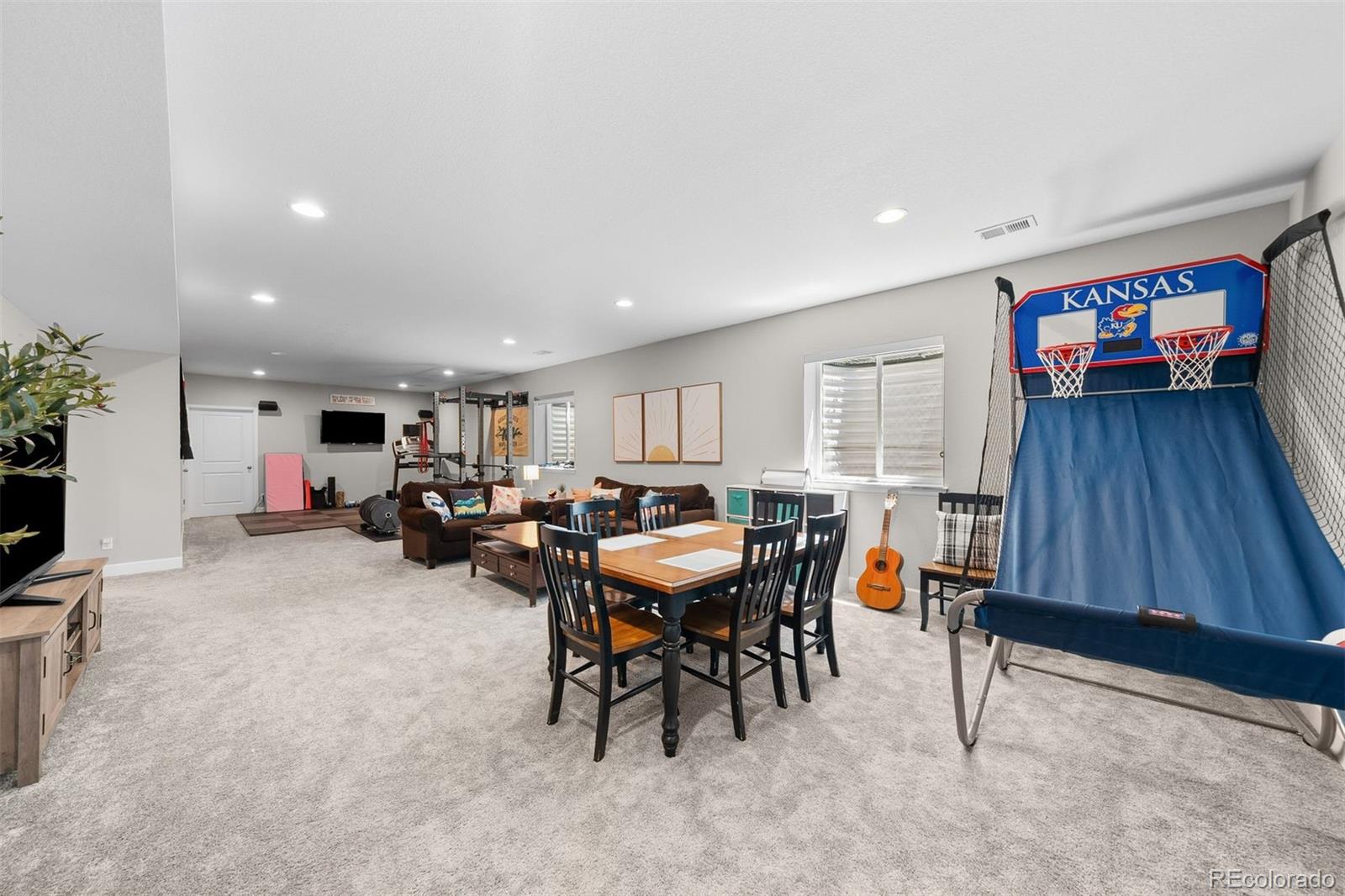 3575 White Rose Loop