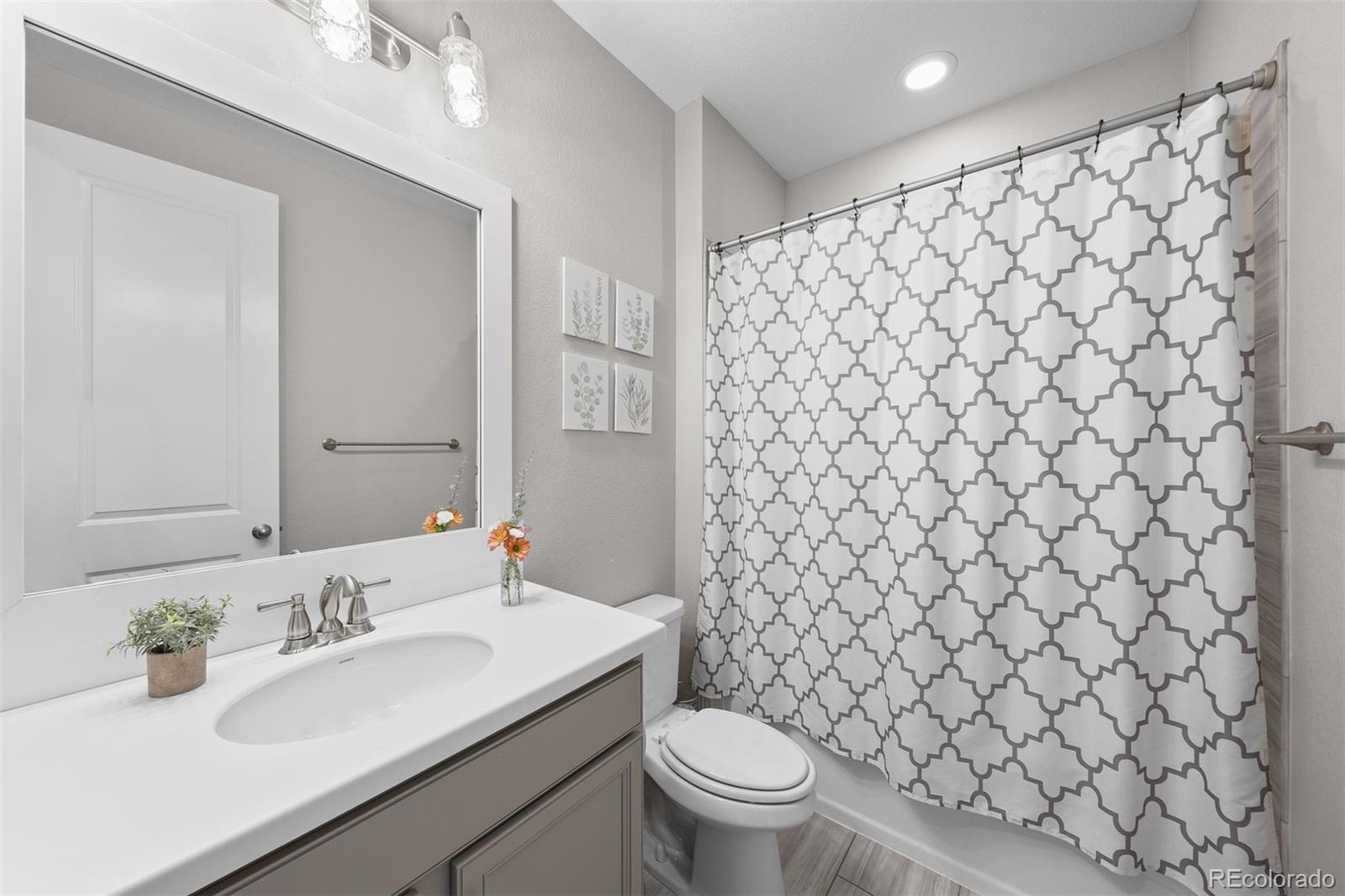 3575 White Rose Loop