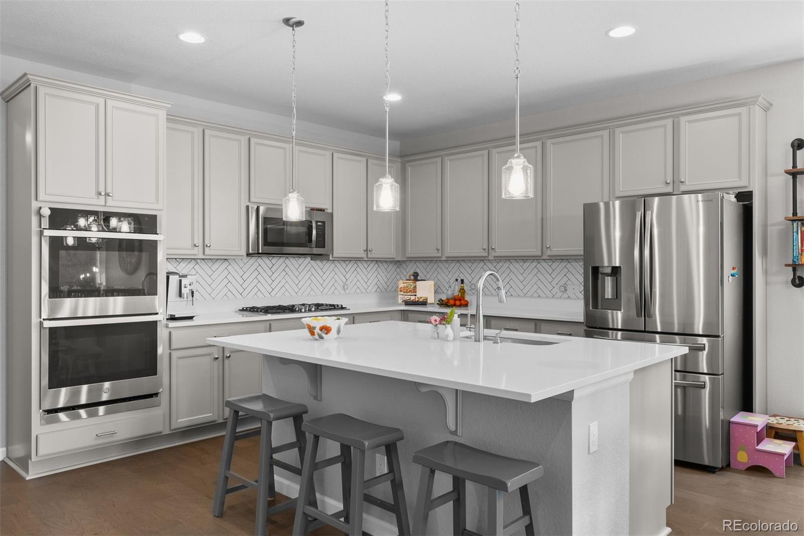 3575 White Rose Loop