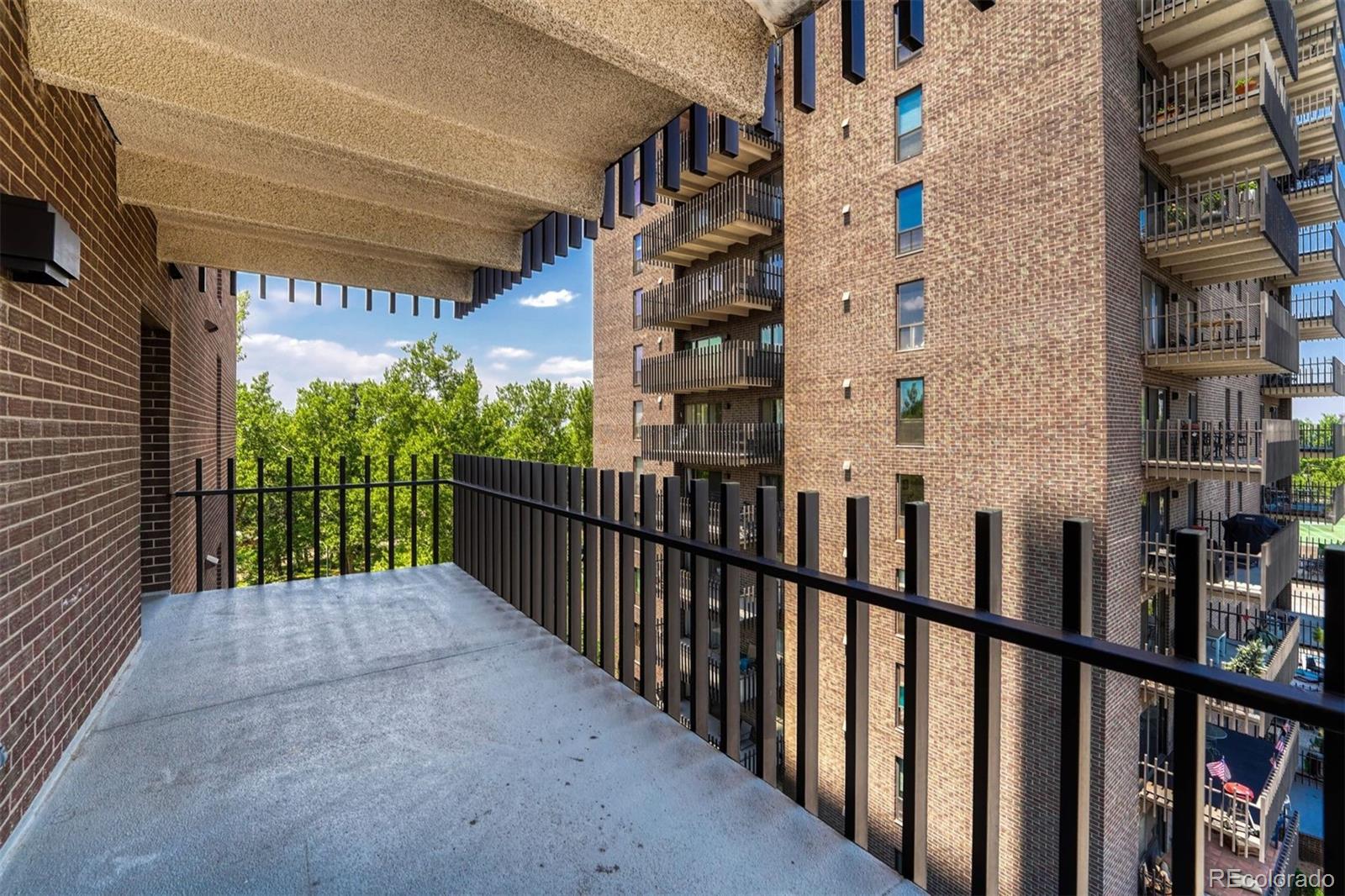 480 S Marion Parkway Unit: 702