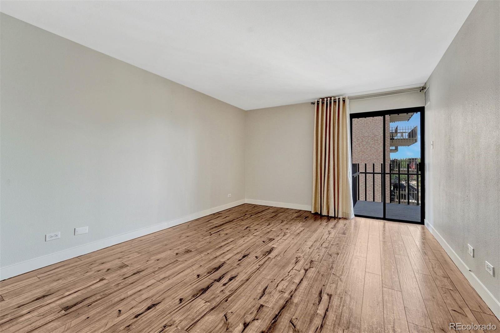 480 S Marion Parkway Unit: 702