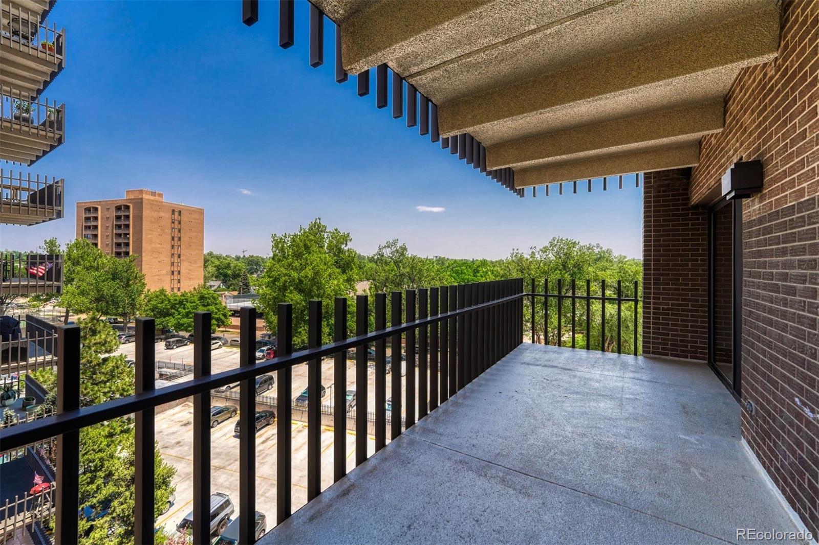 480 S Marion Parkway Unit: 702