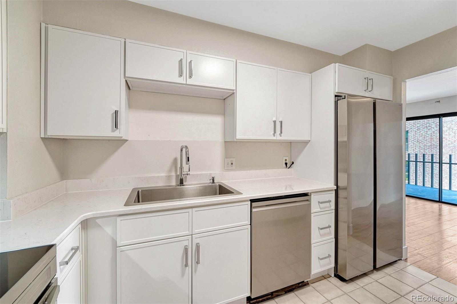 480 S Marion Parkway Unit: 702