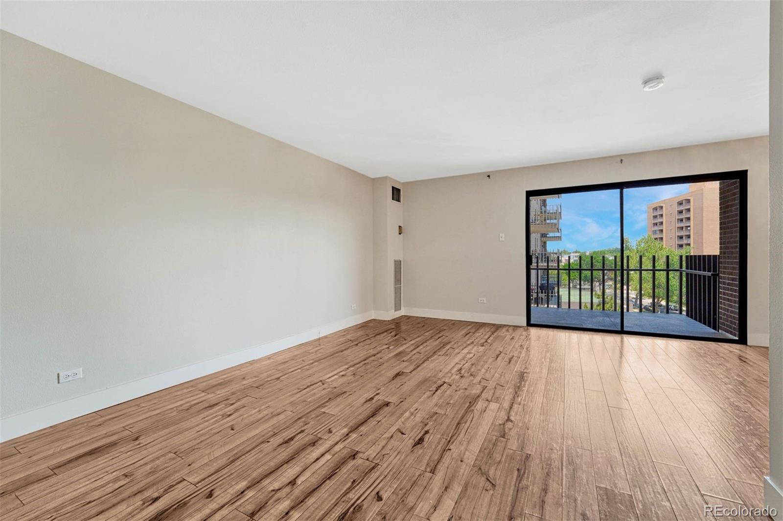 480 S Marion Parkway Unit: 702