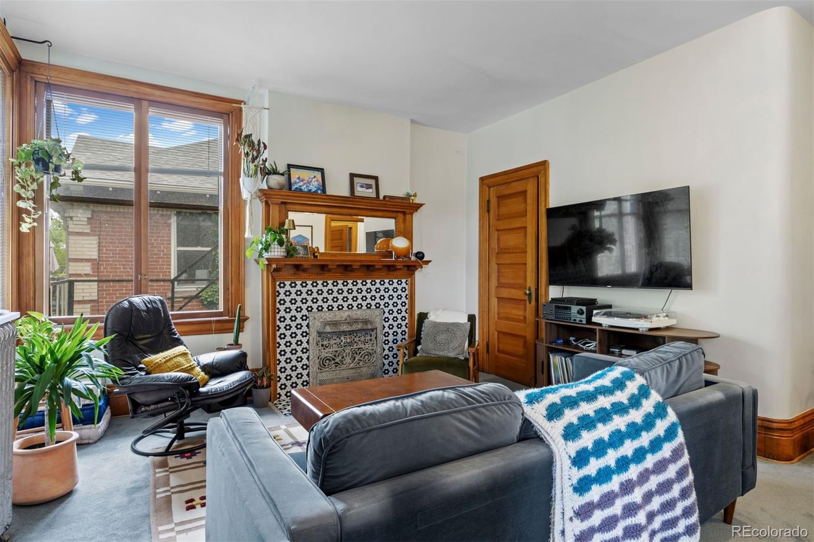 1437 Columbine Street