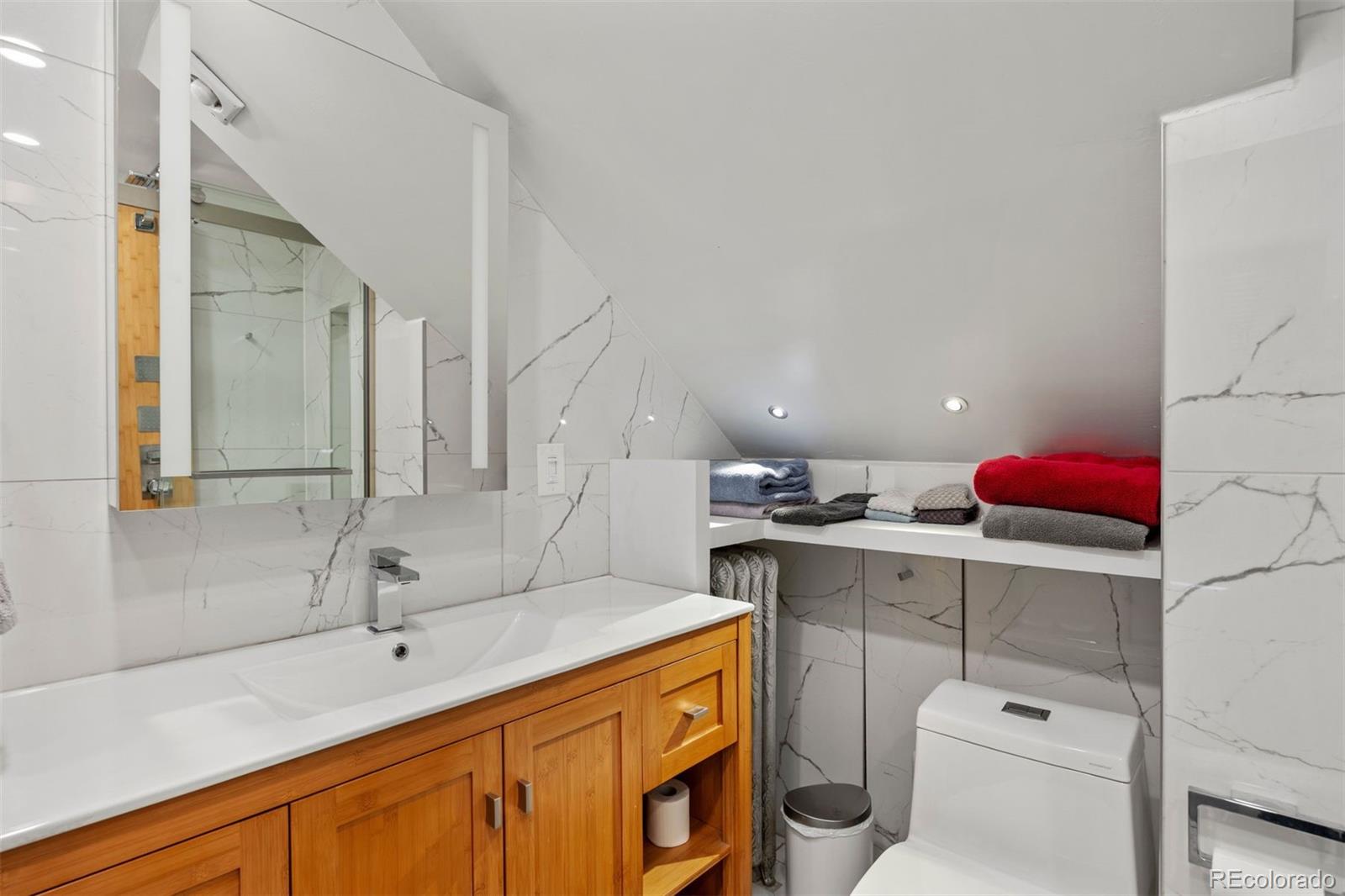 1437 Columbine Street