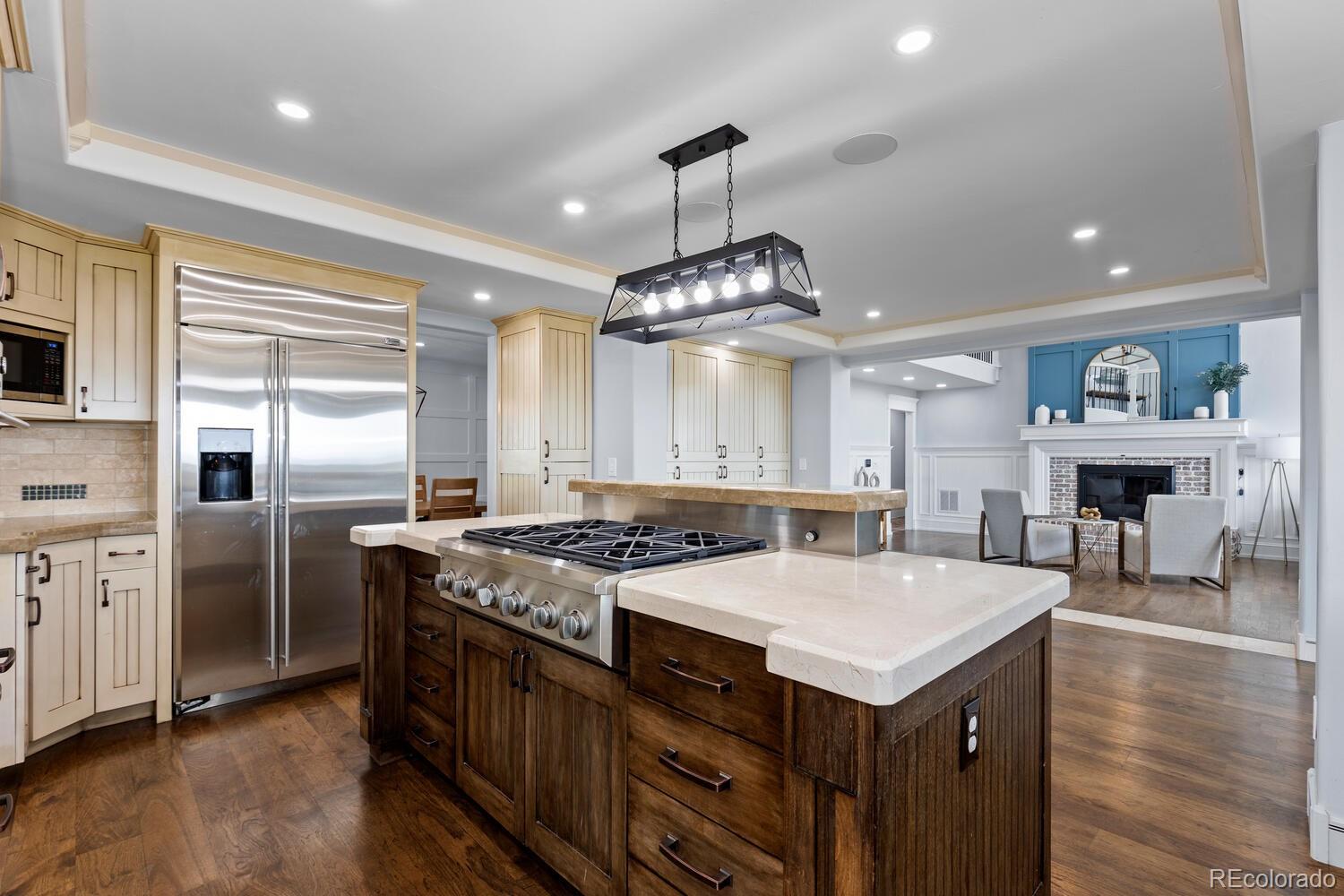 7689 N Sunrise Trail