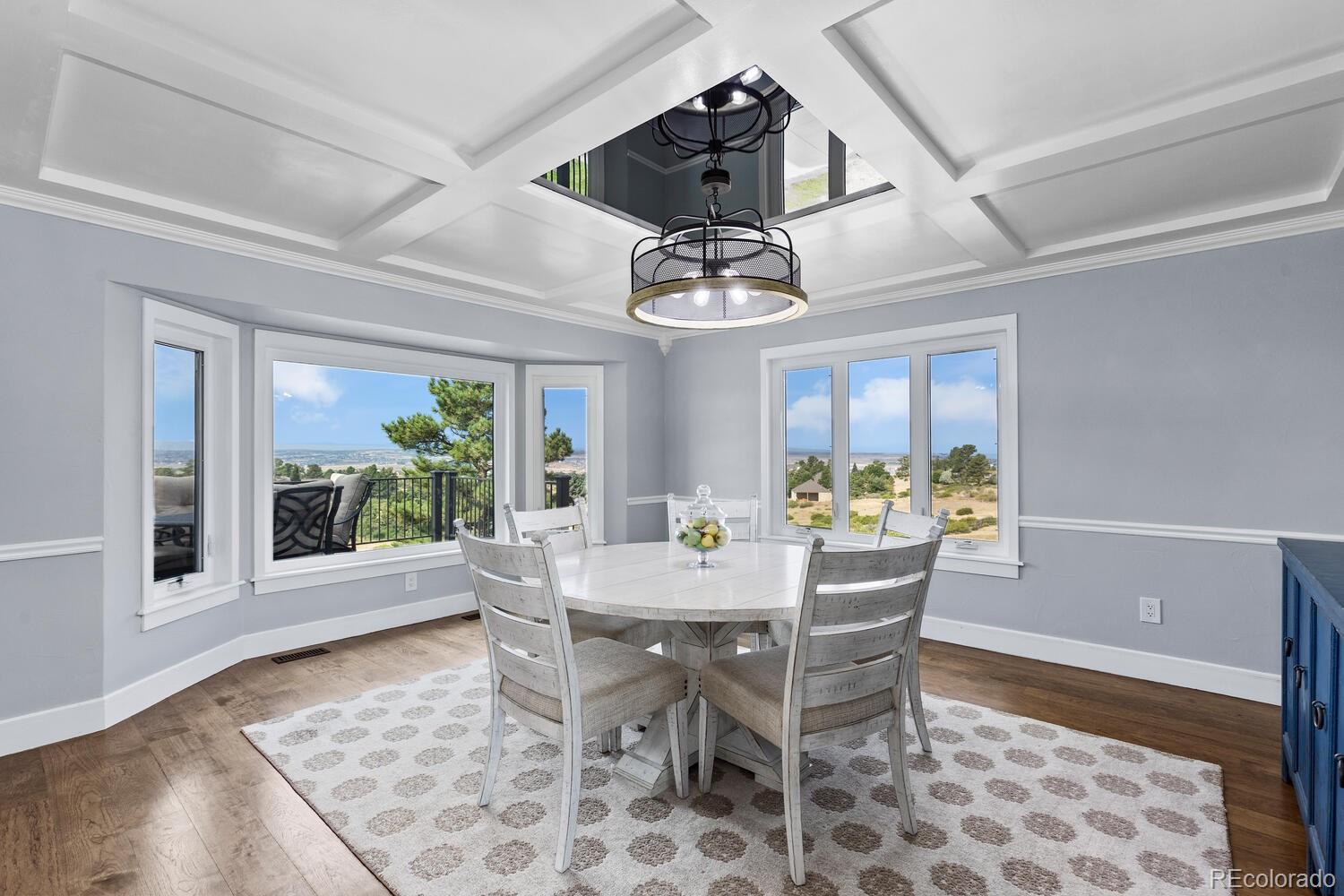 7689 N Sunrise Trail