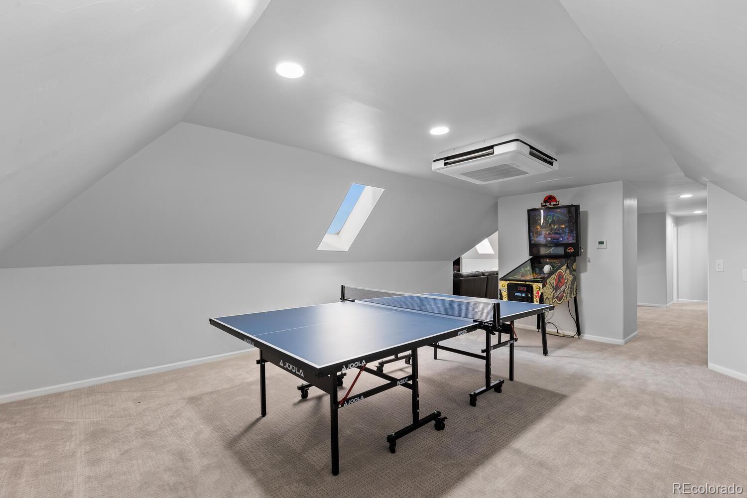 7689 N Sunrise Trail