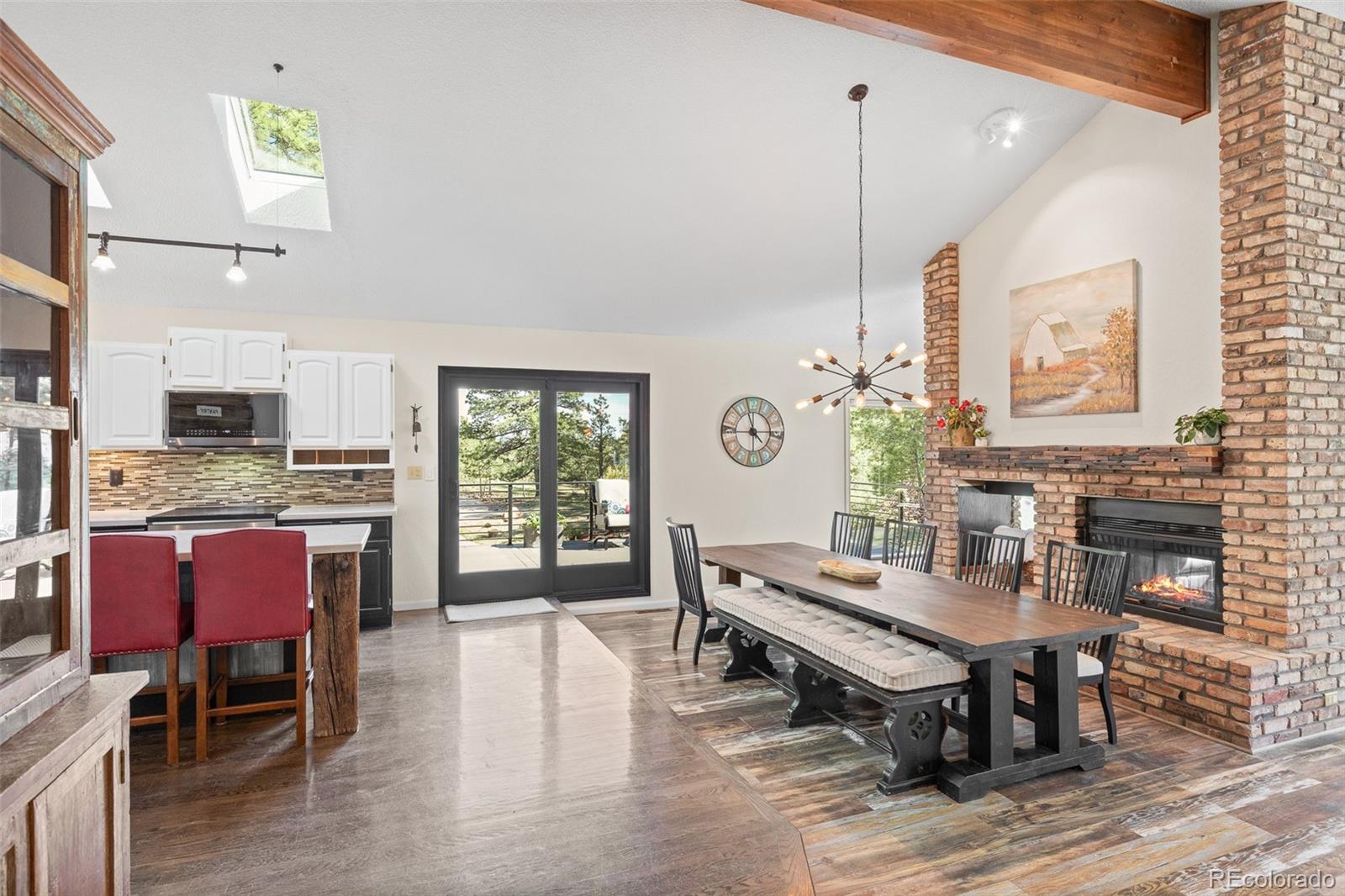 9905 Bayou Ridge Trail