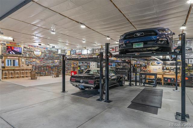 9905 Bayou Ridge Trail