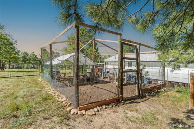 9905 Bayou Ridge Trail