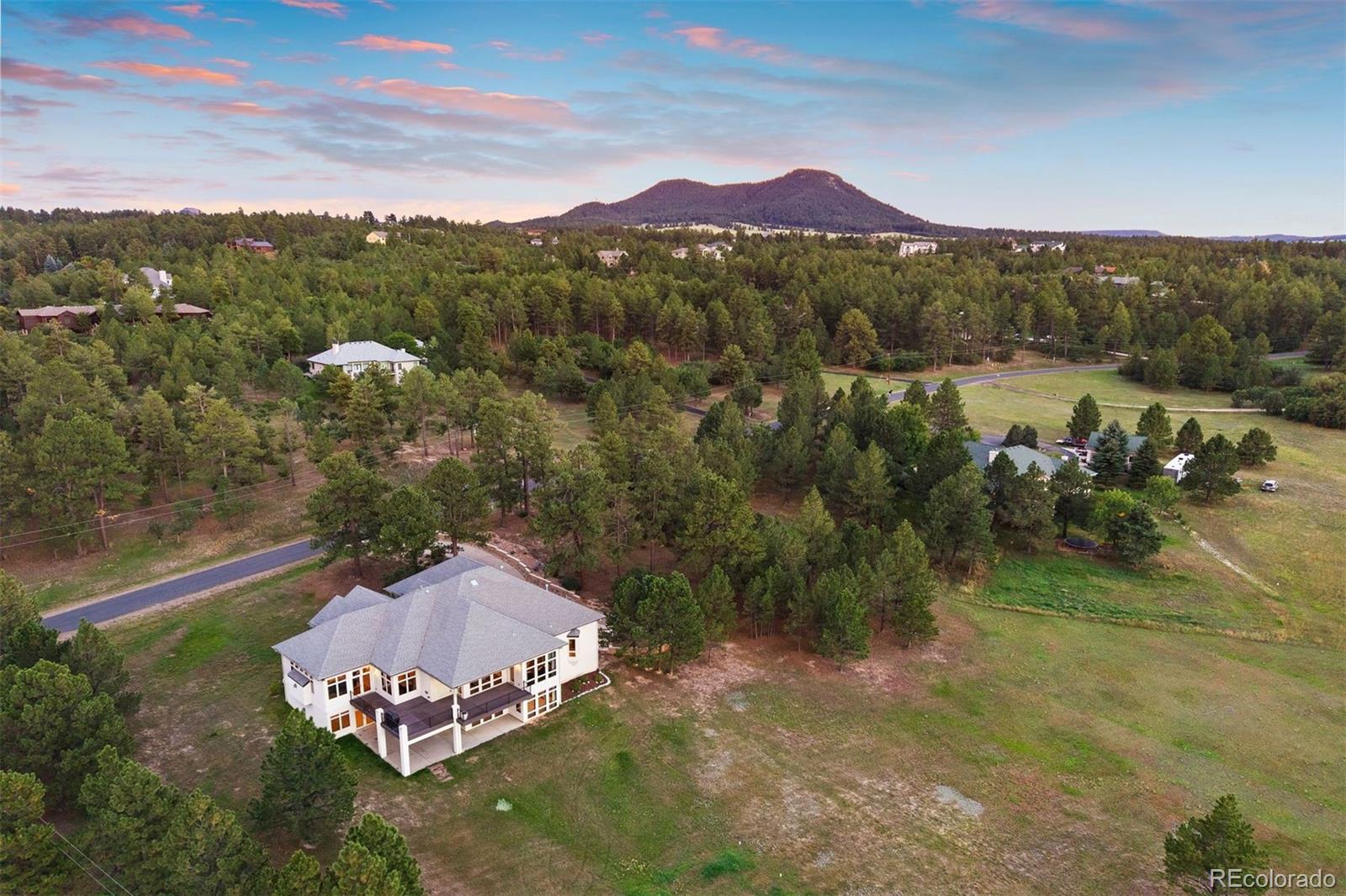 8061 Sugarloaf Road