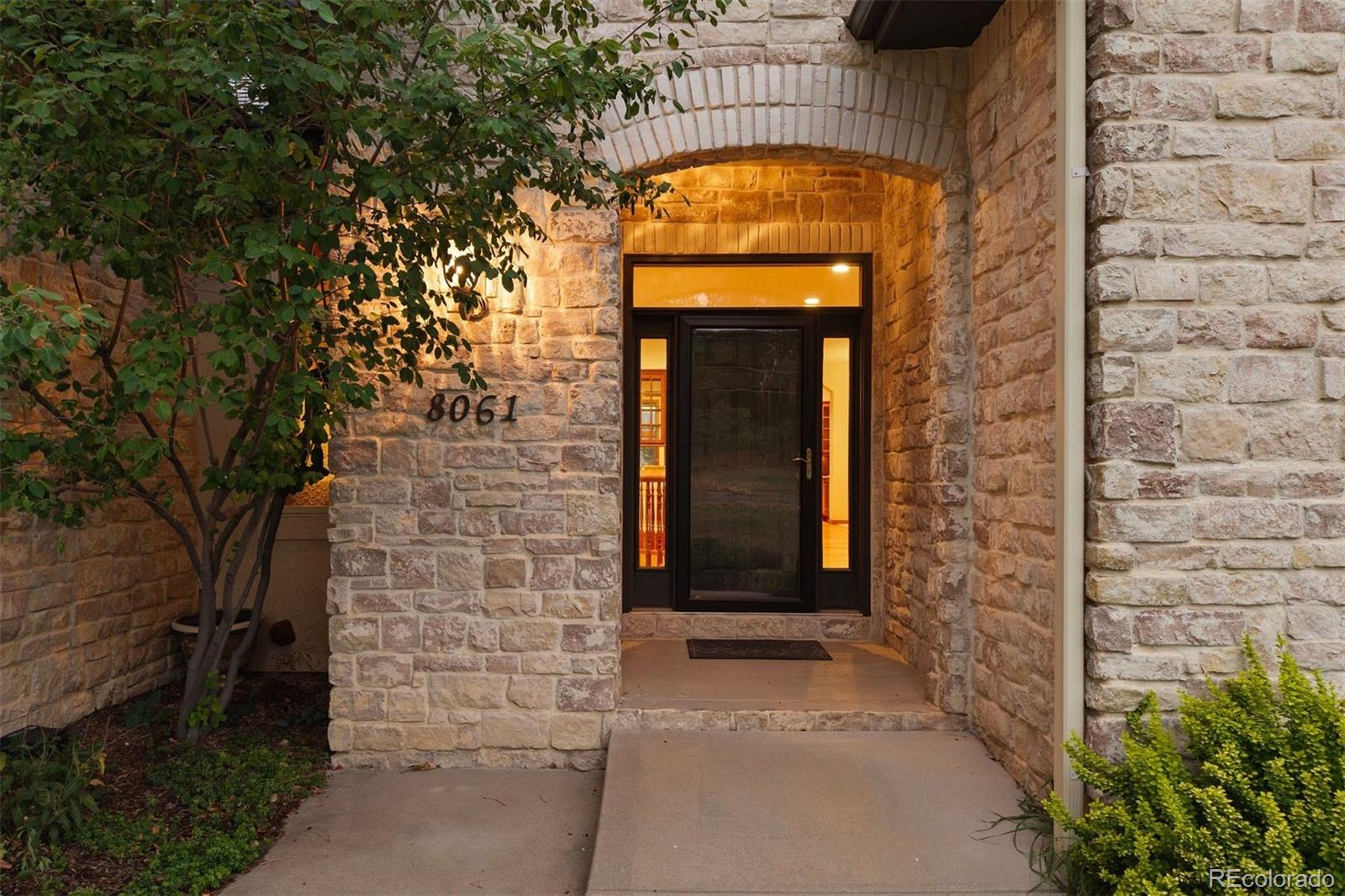 8061 Sugarloaf Road