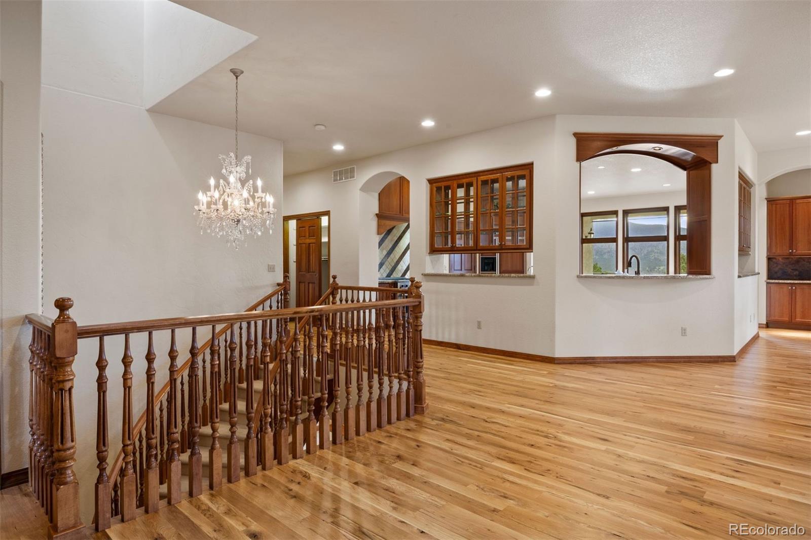 8061 Sugarloaf Road
