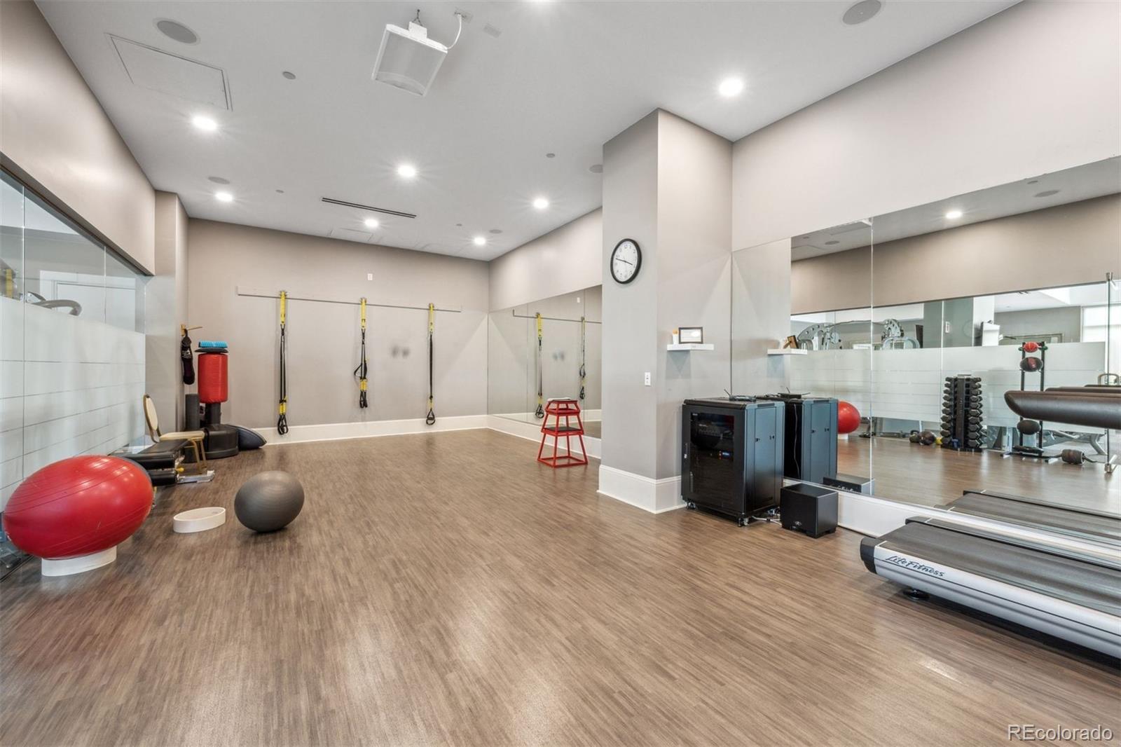 7600 Landmark Way Unit: 1215