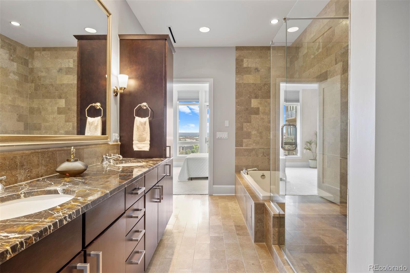 7600 Landmark Way Unit: 1215