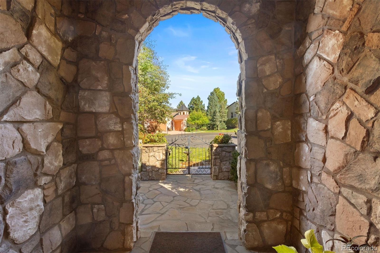 5299 Richmond Hill Court