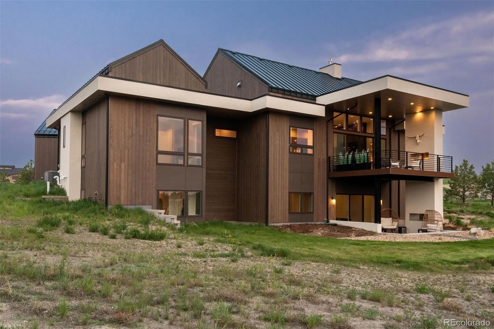 11229 Running Kit Place