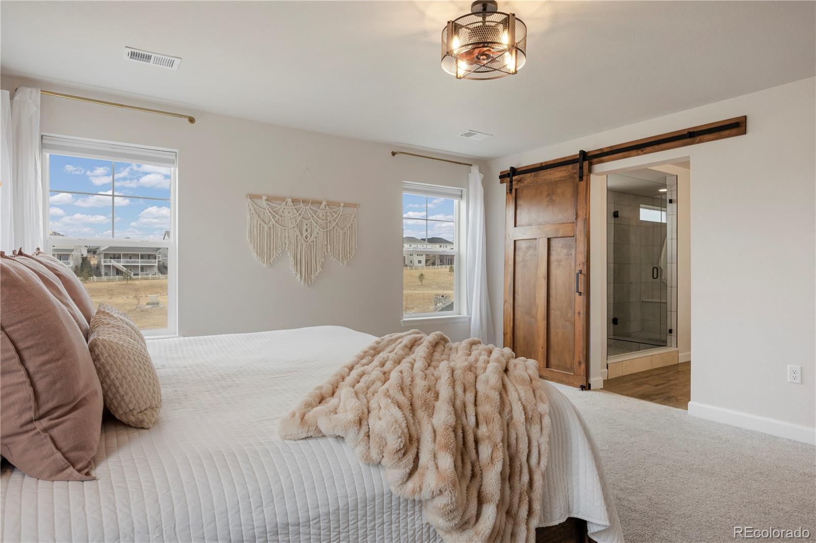 7140 S Vandriver Way