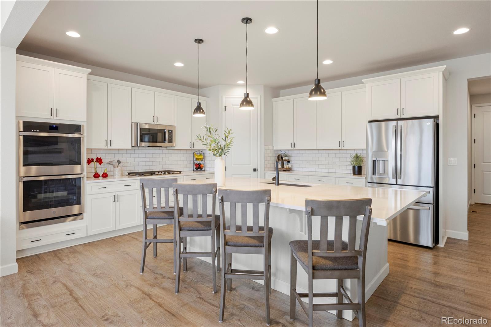 7140 S Vandriver Way