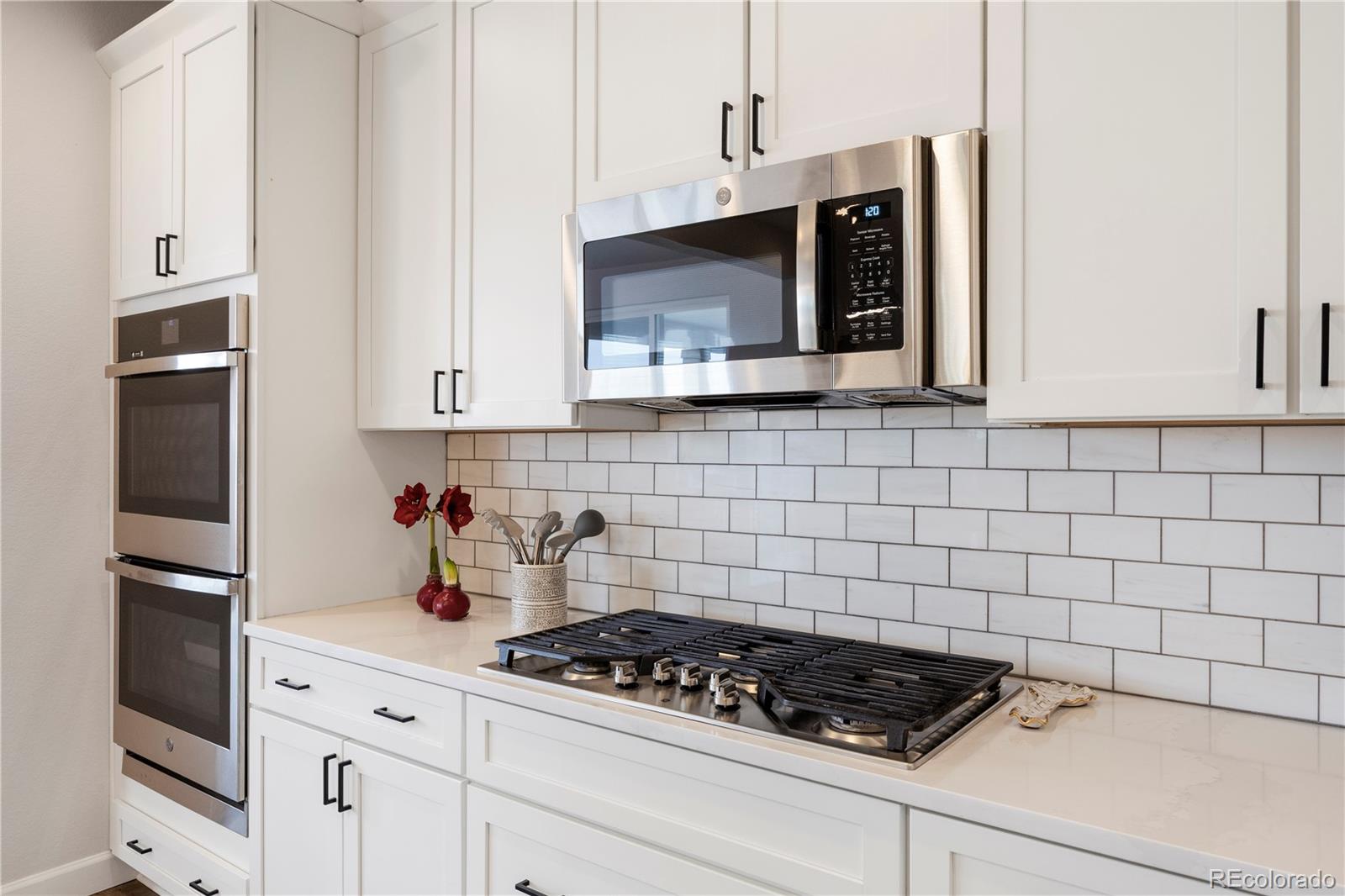 7140 S Vandriver Way