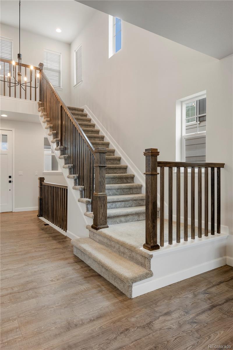 7140 S Vandriver Way