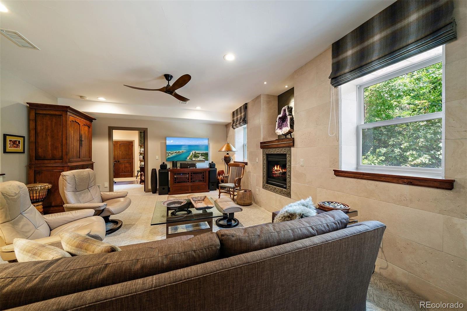 5370 Hawthorne Trail