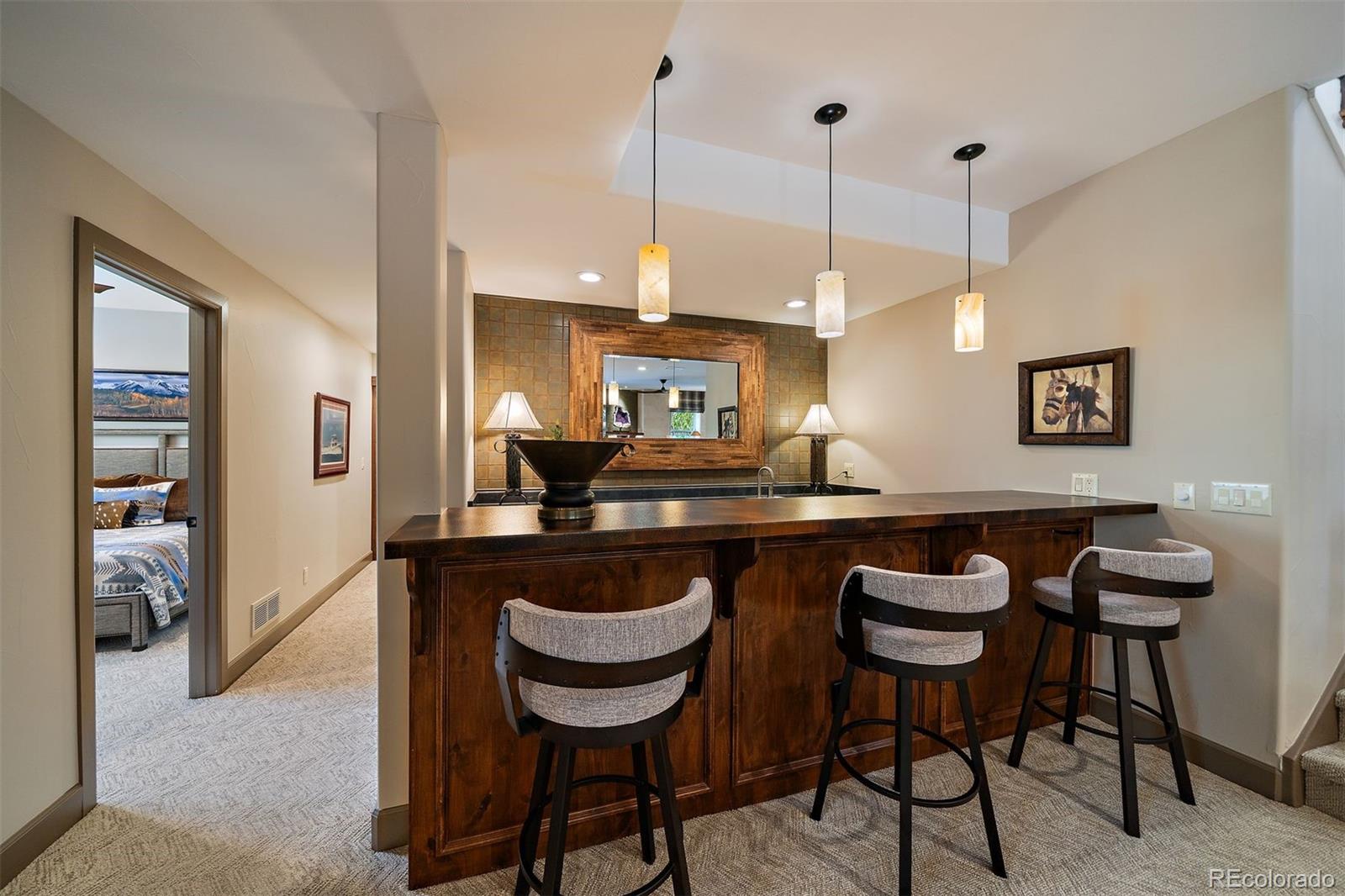 5370 Hawthorne Trail